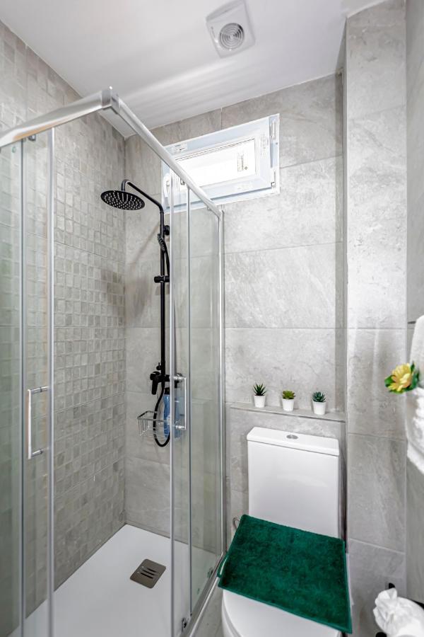 Apartamento Moderno Cerca Santiago Bernabeu- Azca Madrid